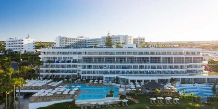 Atlantica SunGarden Beach