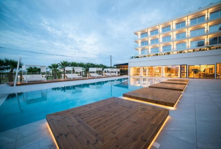 AT HERBAL HOTEL BOUTIQUE AND SPA