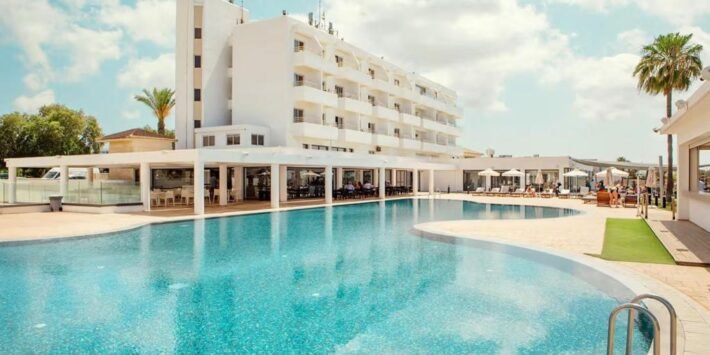 PIERE ANNE BEACH HOTEL